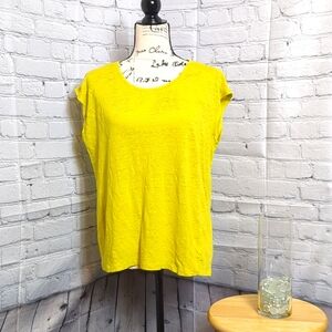 Tahari top